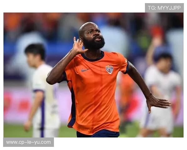 中超中场核心突破：传球与推进训练的精彩探索